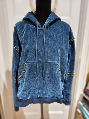 Blue Velvet Studded Hoodie Wuth Conchos